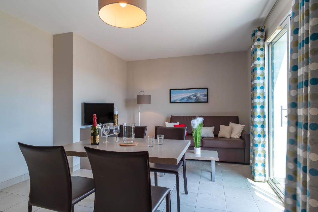 Les Thermes 521 - Appt Proche Plage Avec Piscine Partagee Concarneau Bagian luar foto